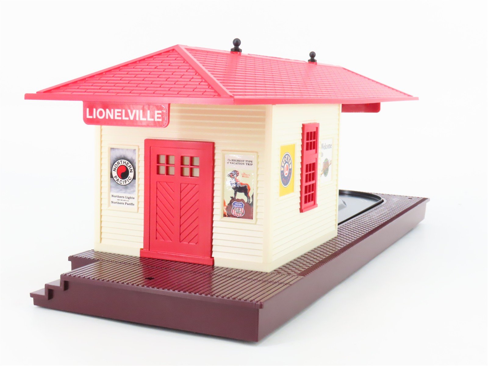 O Scale Lionel 6-14236 #356 Operating Freight Station Building