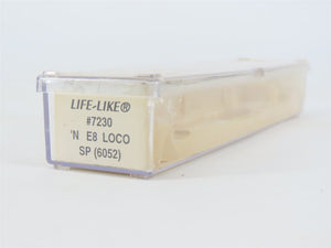 N Scale Life-Like 7230 SP Southern Pacific Daylight E8A Diesel Loco #6052