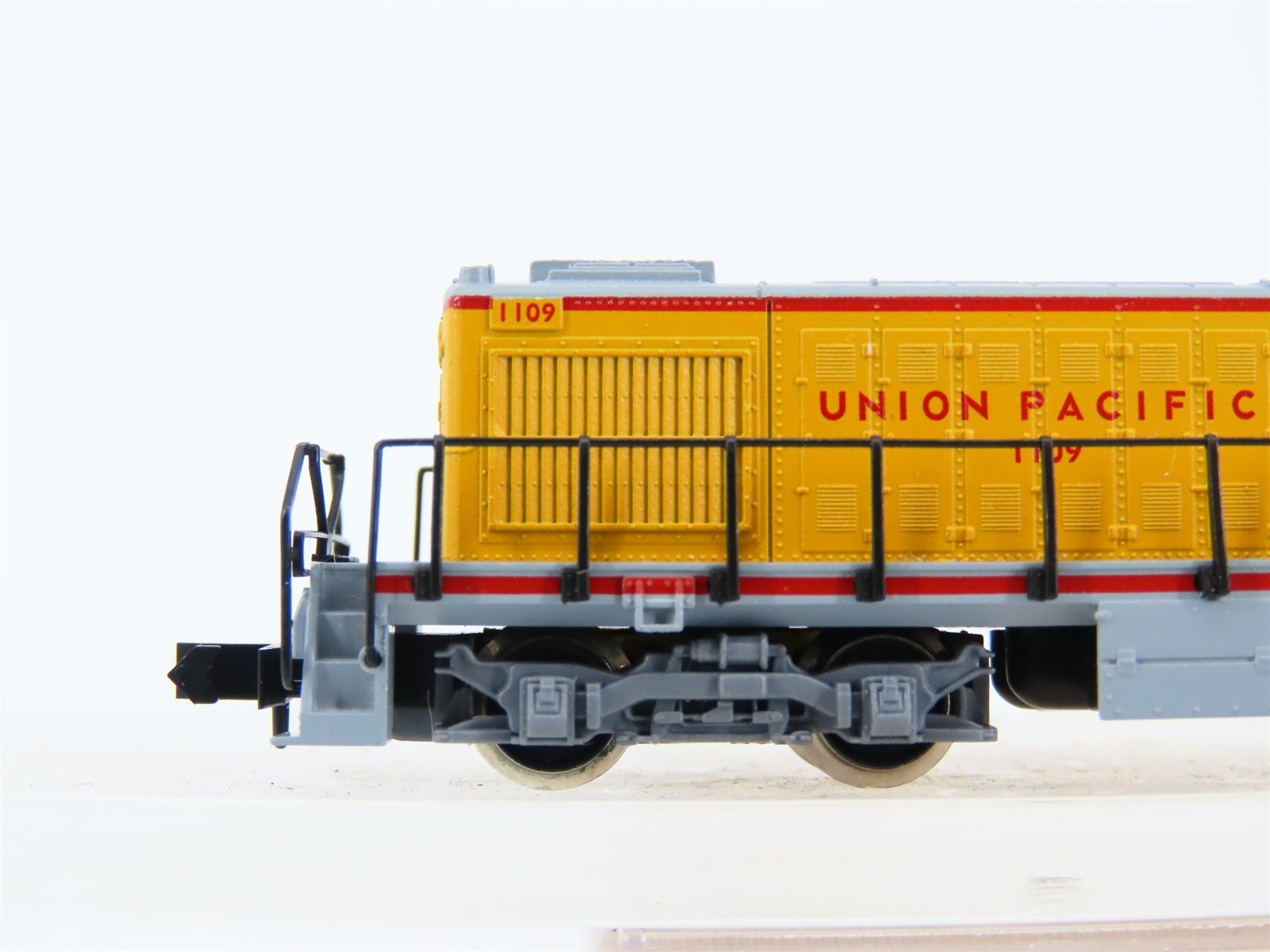 N Scale Arnold 5023 UP Union Pacific S1 Diesel Locomotive #1109
