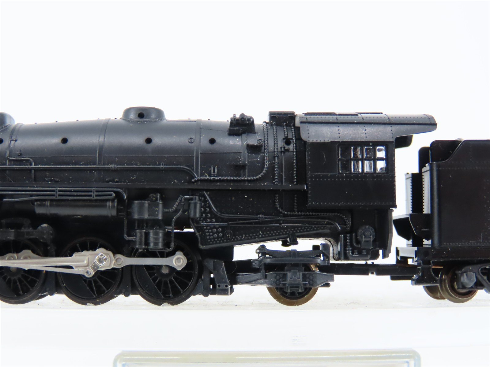 N Scale KATO 126-0100 Unlettered 2-8-2 Heavy Mikado Steam Locomotive