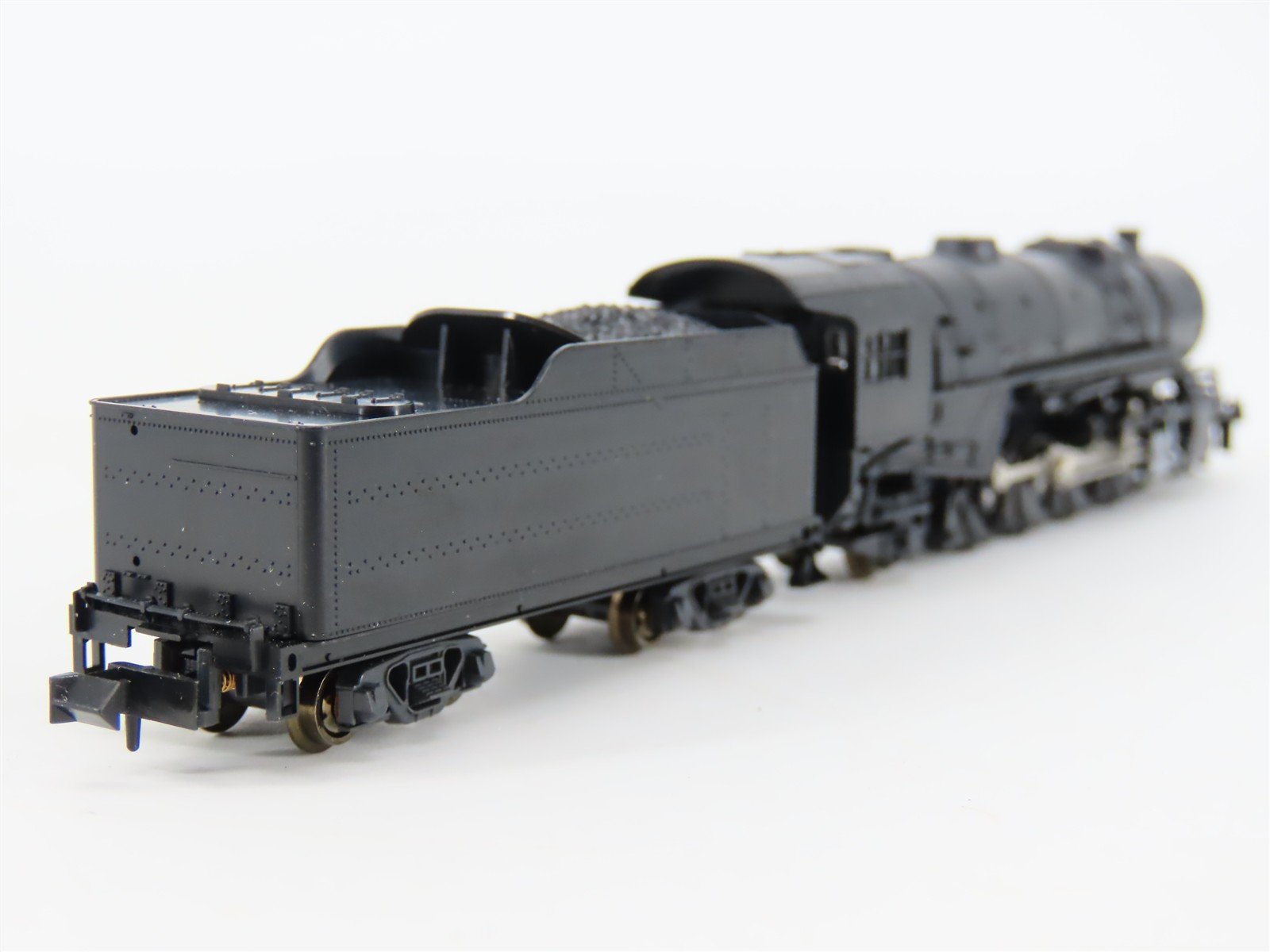 N Scale KATO 126-0100 Unlettered 2-8-2 Heavy Mikado Steam Locomotive