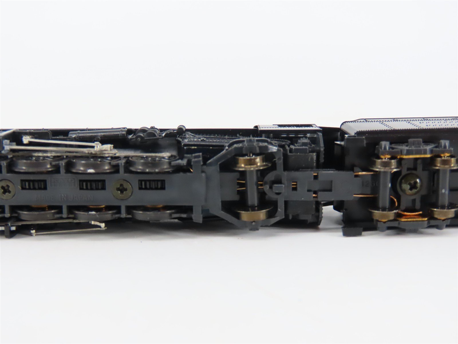 N Scale KATO 126-0100 Unlettered 2-8-2 Heavy Mikado Steam Locomotive