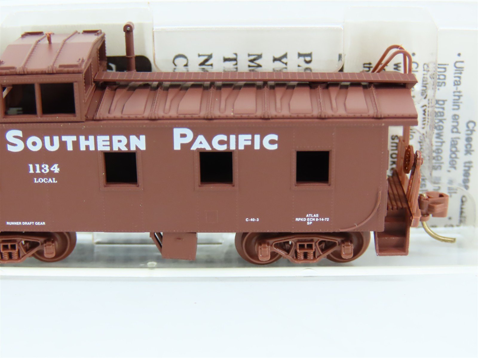N Scale Micro-Trains MTL 100050 SP Southern Pacific 36' Steel Caboose #1134