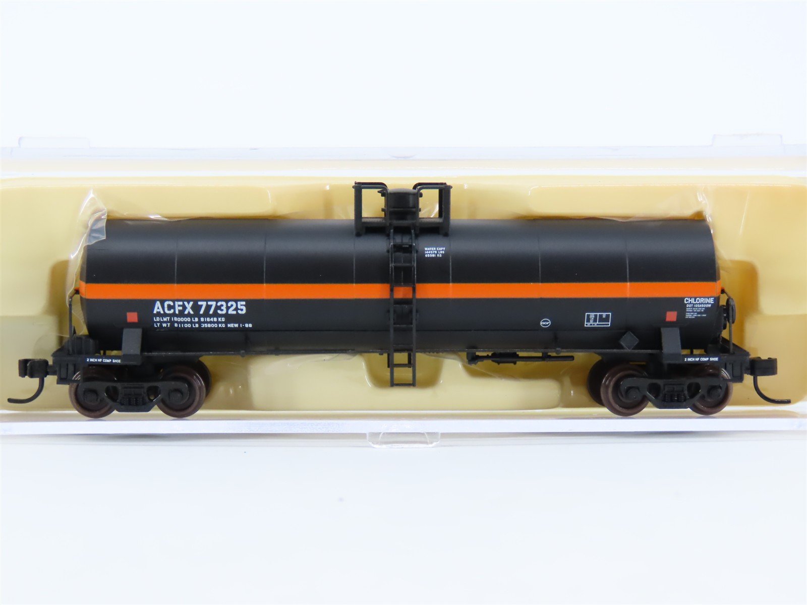 N Scale Atlas 40511 ACFX Black & Orange 17360 Gal Tankcar #77325