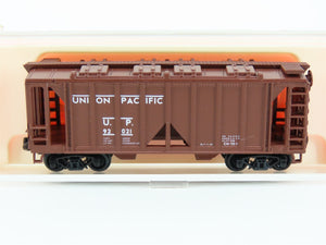N Scale Vintage/Deluxe 7010 UP Union Pacific 2-Bay Covered Hopper Car #92021
