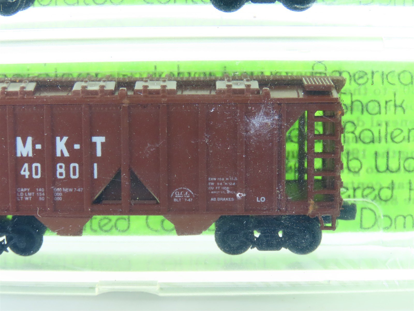 N Deluxe 7150 MKT Missouri Kansas Texas 2-Bay Covered Hopper Car 3-Pack SEALED