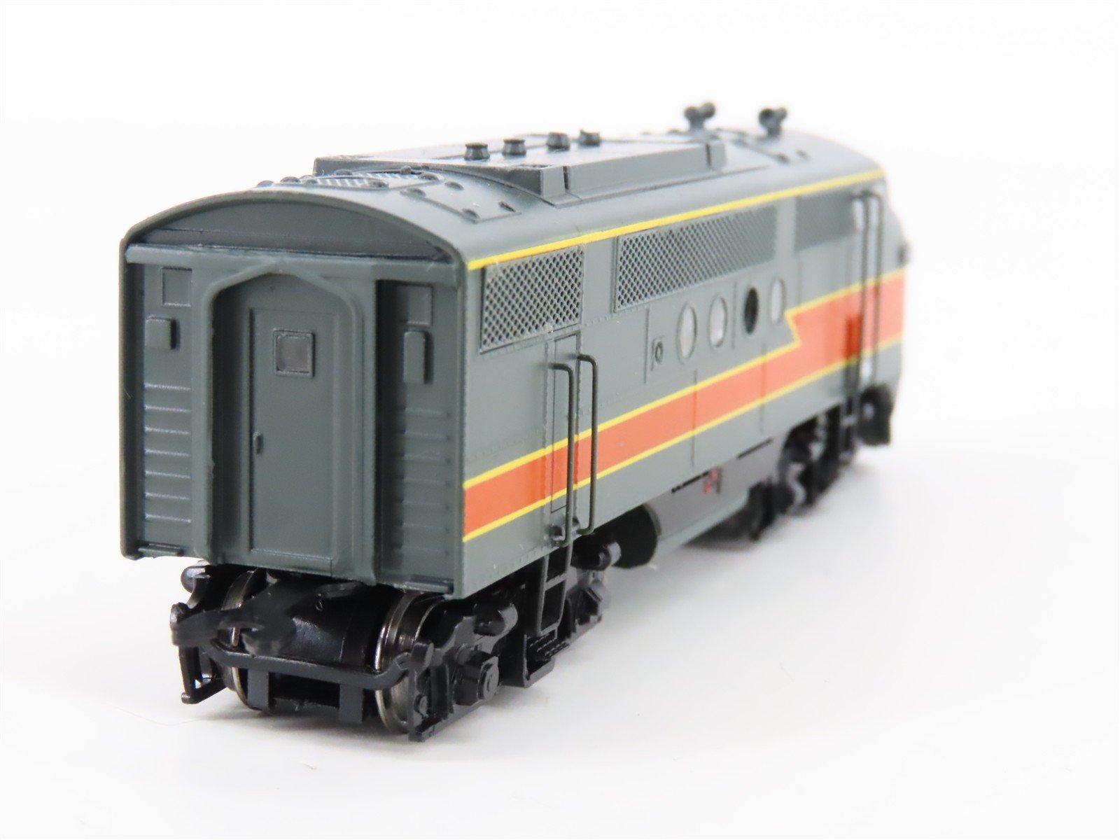 N Scale Intermountain 69017-04 MILW Railway FT A/B Diesel Locomotive Set