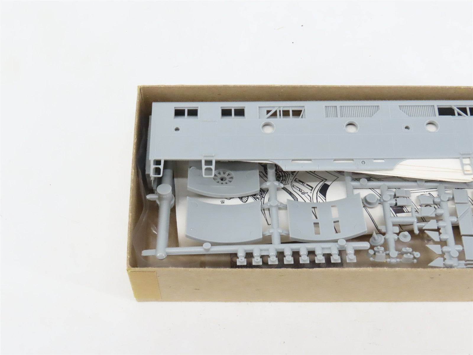HO Scale Highliners Kit #1002 Undecorated F-Series B-Unit Diesel - SHELL ONLY
