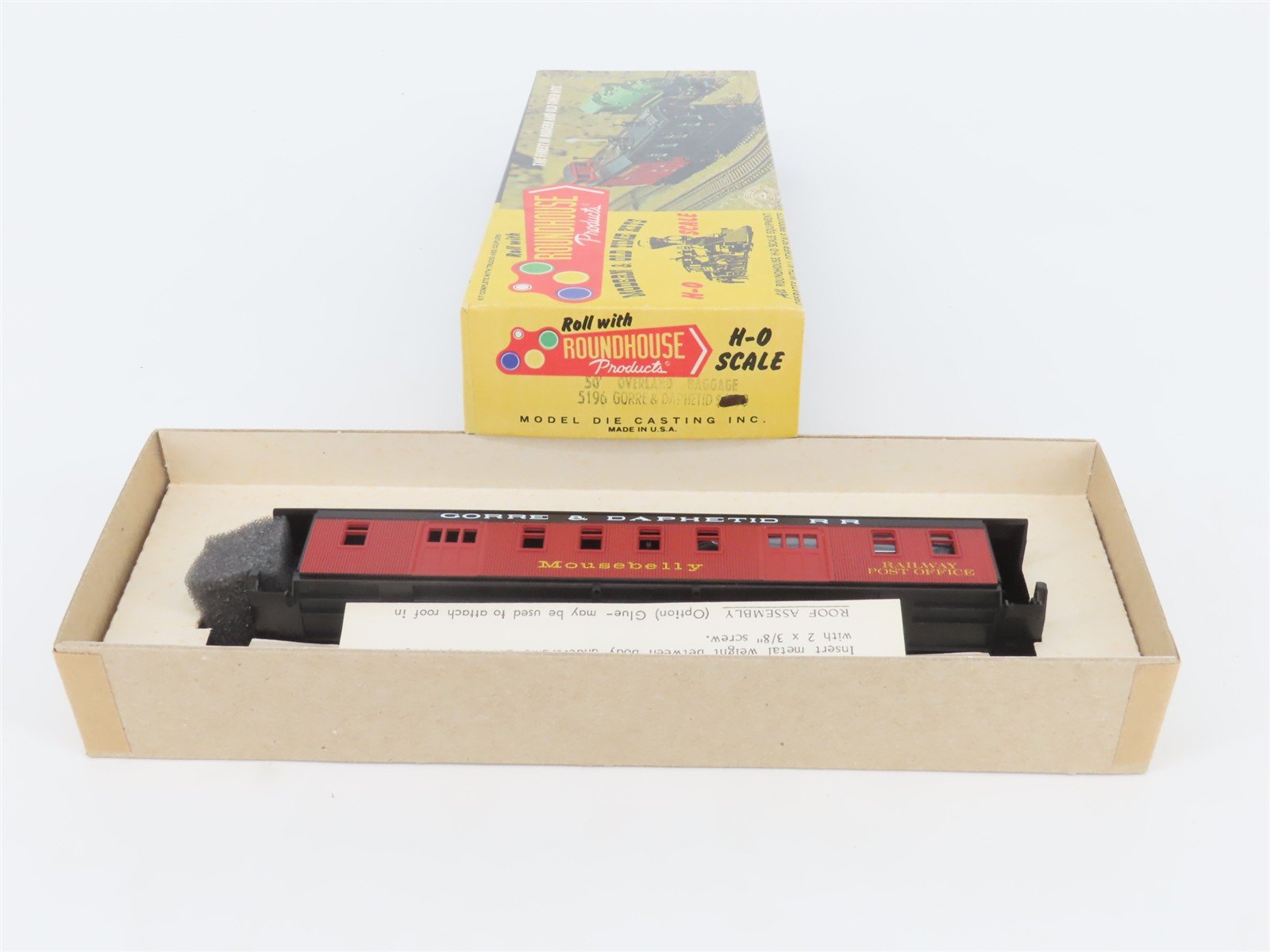 HO Roundhouse Kit 5196 Gore & Daphetid RR RPO/Baggage Passenger Car 