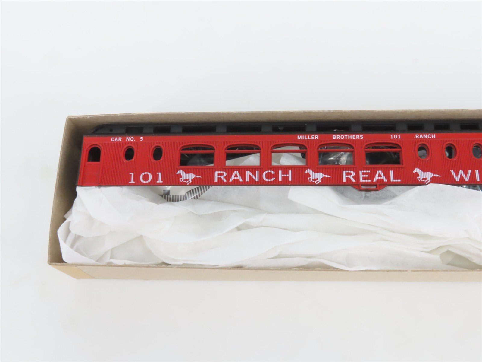 HO Roundhouse Kit 60824 Miller Bros 101 Ranch Wild West Observation Passenger #5