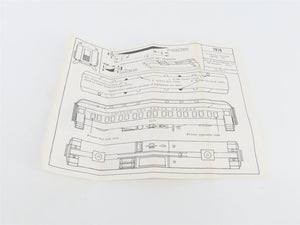 HO Scale Walthers Kit 7881 Undecorated 75' Coach Passenger Car