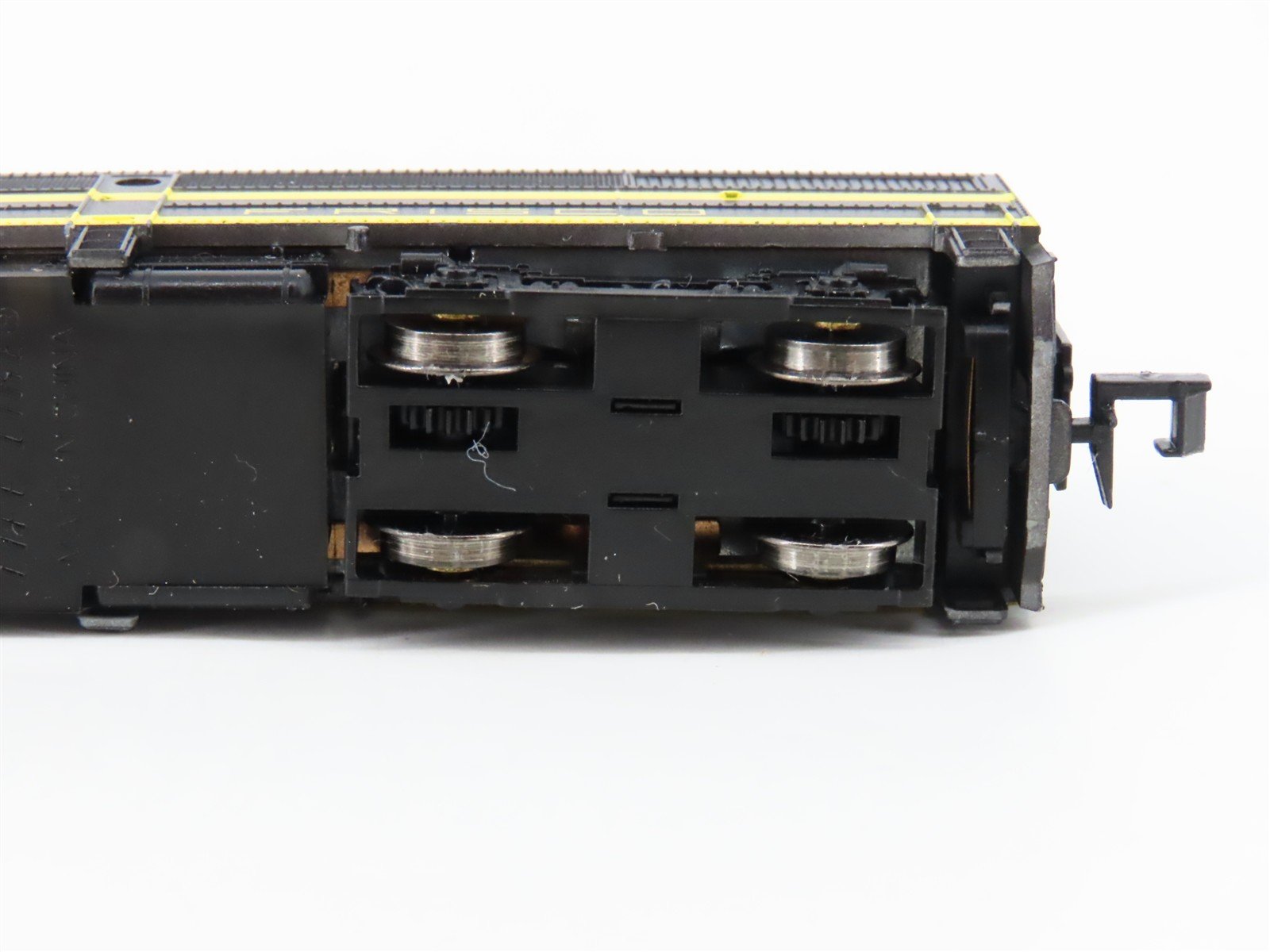 N Scale Life-Like 7458 SLSF Frisco FB1 Diesel Locomotive #525