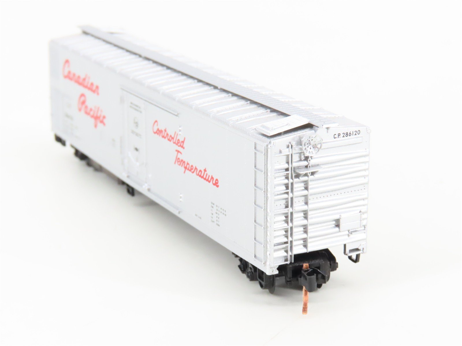 N Scale Micro-Trains MTL 06900030 CP Canadian Pacific 51' Mech Reefer #286120
