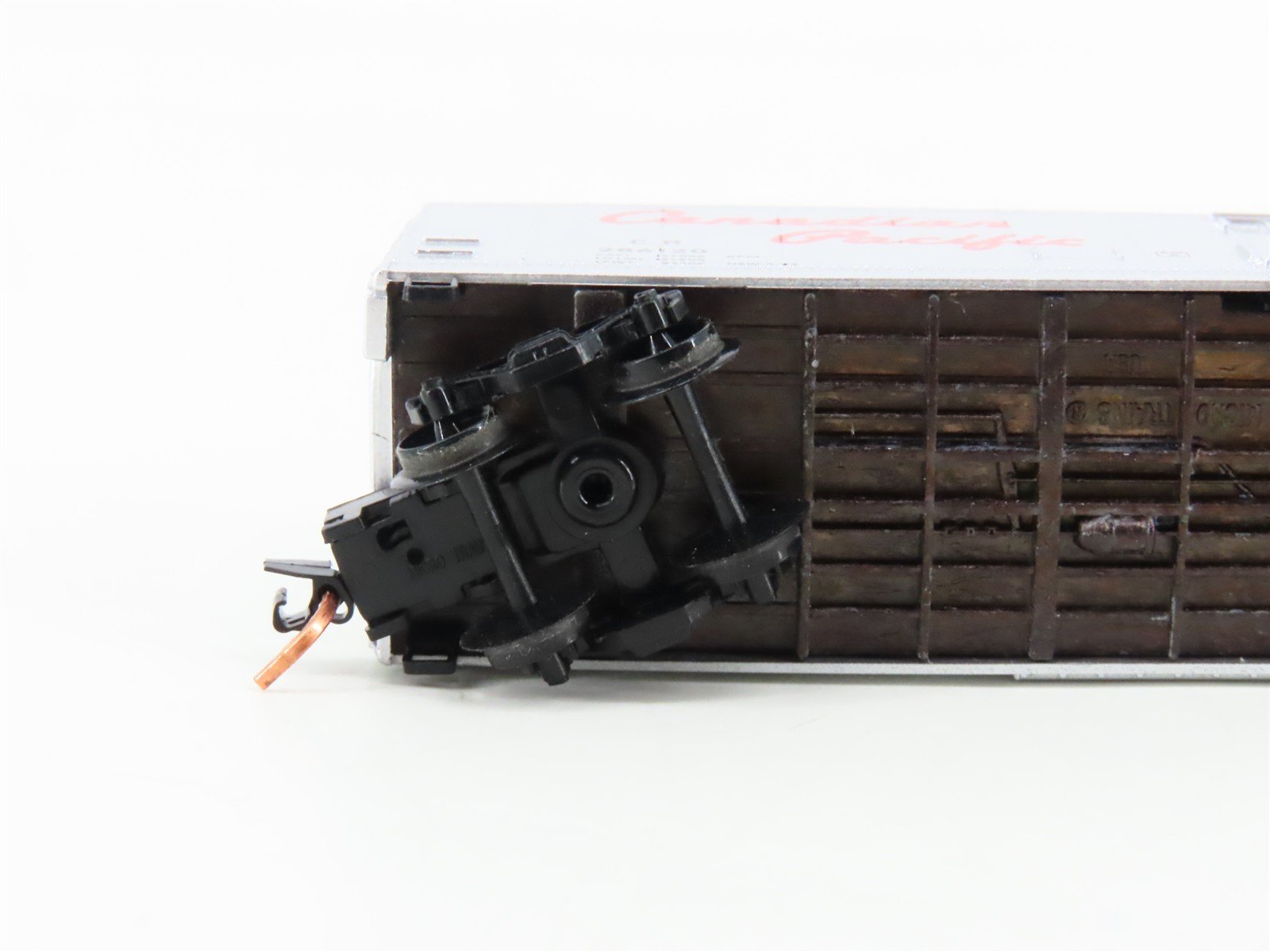 N Scale Micro-Trains MTL 06900030 CP Canadian Pacific 51' Mech Reefer #286120