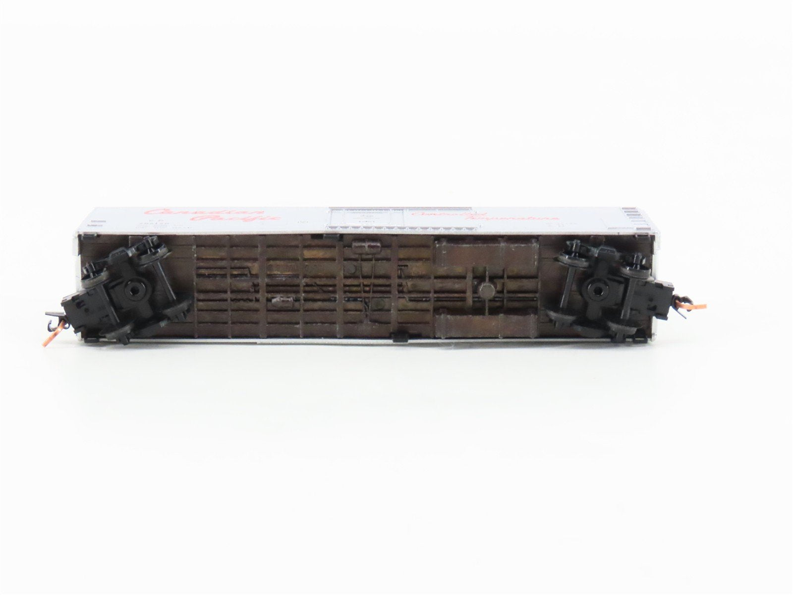 N Scale Micro-Trains MTL 06900030 CP Canadian Pacific 51' Mech Reefer #286120