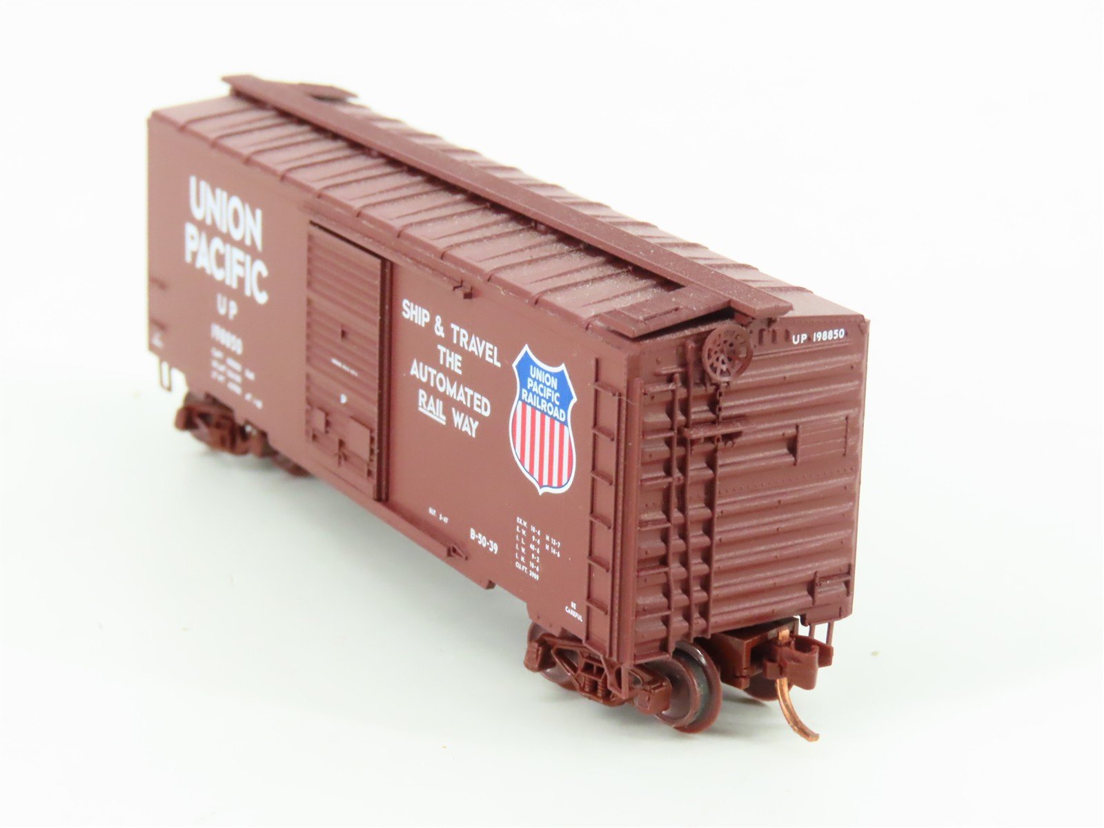 N Scale Micro-Trains MTL 02000710 UP Union Pacific 40' Boxcar #198850