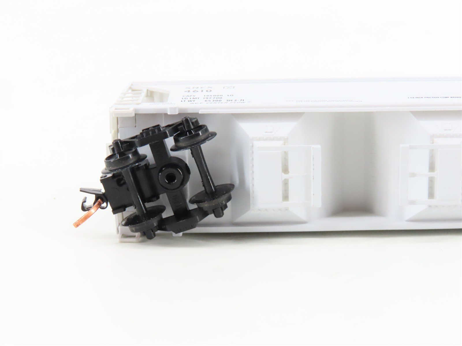 N Scale Micro-Trains MTL 94210 SHPX SNFX Shell Oil 3-Bay Covered Hopper #4610