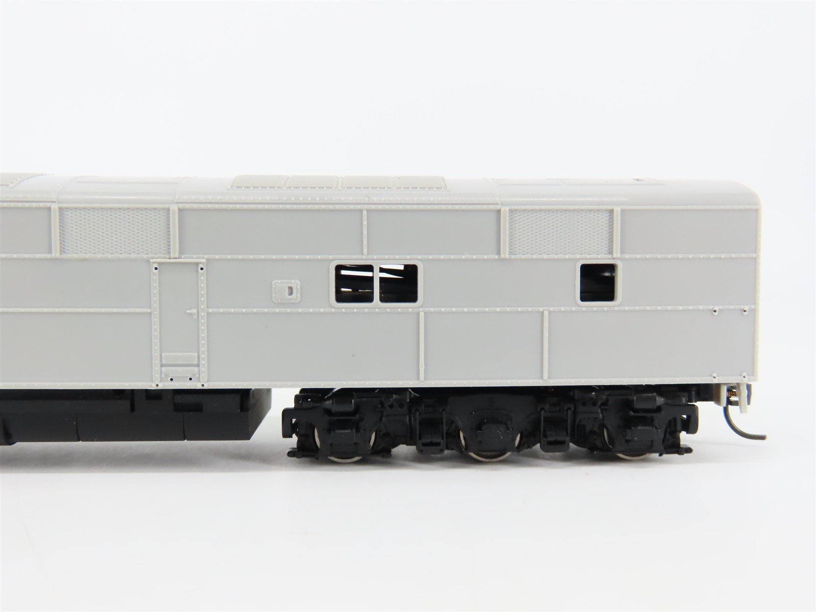 HO Scale Broadway Limited BLI / Ajin Undecorated EMD E3A Diesel w/ DCC & Sound