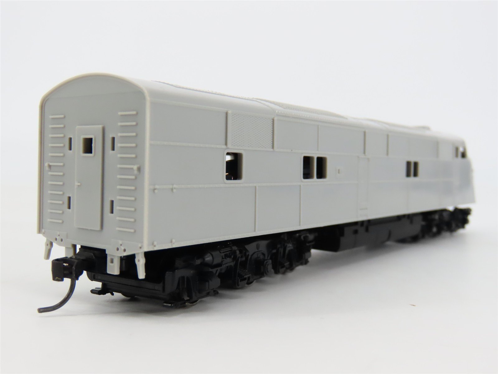 HO Scale Broadway Limited BLI / Ajin Undecorated EMD E3A Diesel w/ DCC & Sound