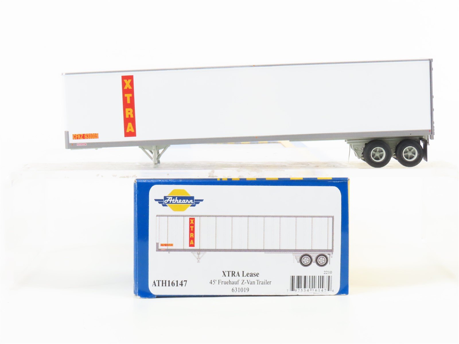 HO Scale Athearn ATH16147 XTRA Lease 45' Z-Van Trailer #631019