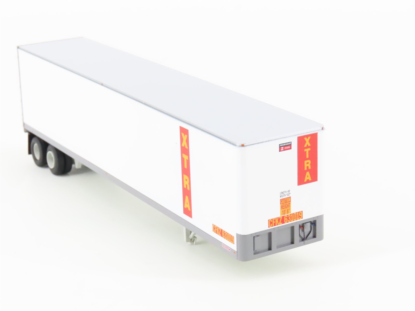 HO Scale Athearn ATH16147 XTRA Lease 45' Z-Van Trailer #631019