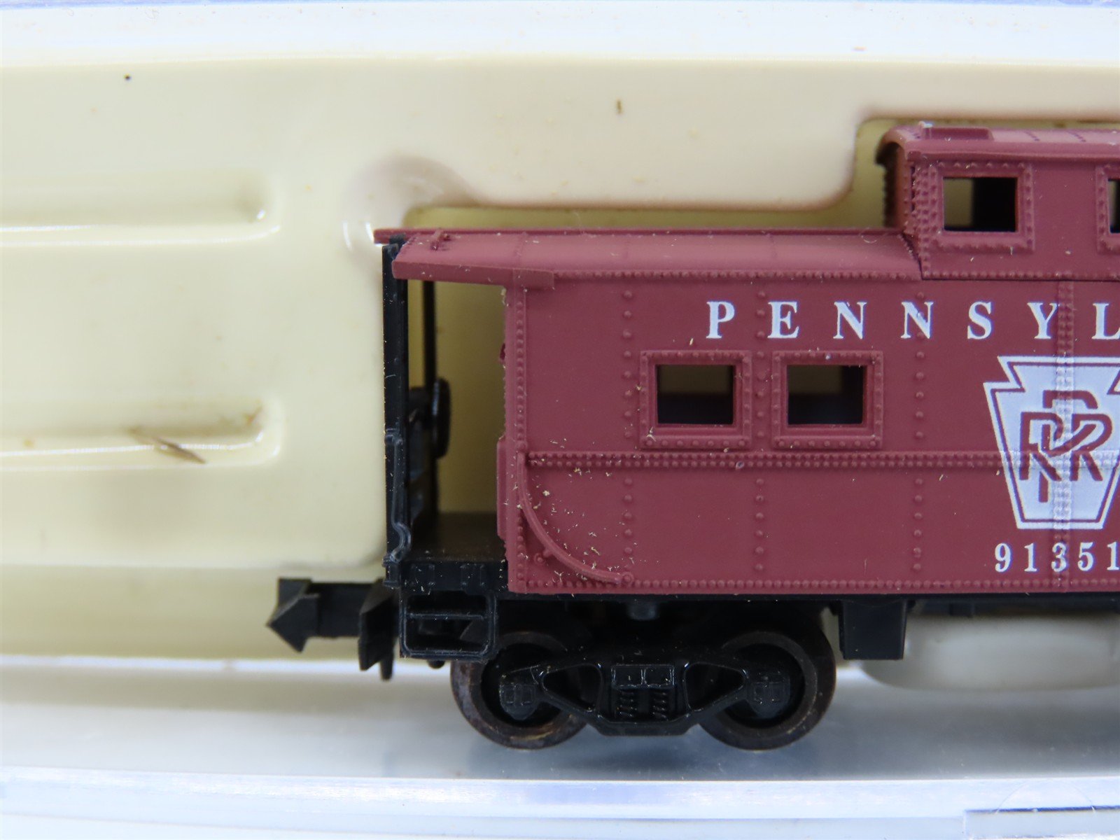 N Scale Life-Like 7397 PRR Pennsylvania Center Cupola Caboose #913781/461781