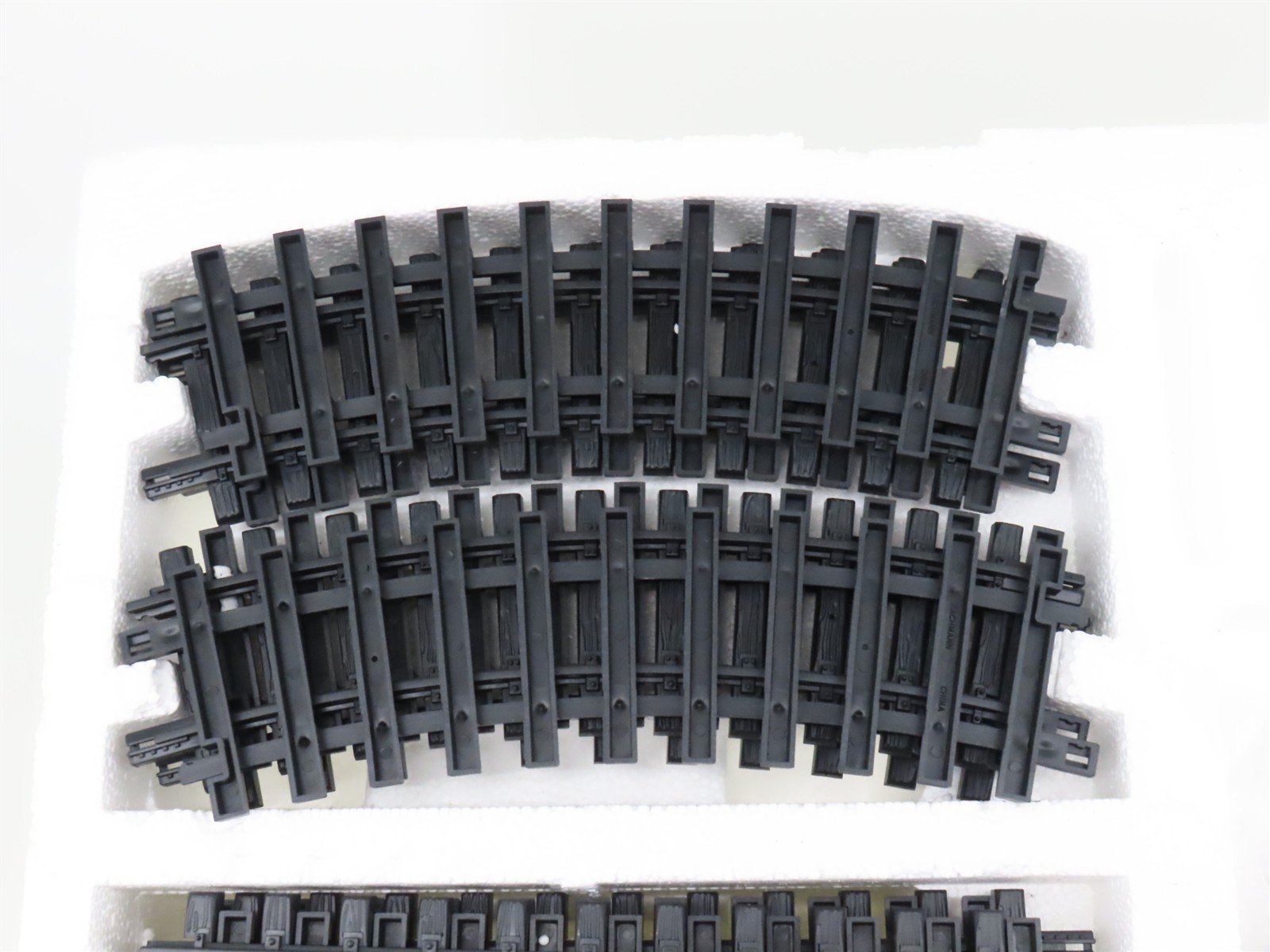 G Scale Bachmann 90-0100 ATSF 4-6-0 Battery Powered Steam Freight Train Set