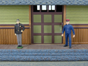 O Scale Lionel 6-32997 Aluminum Rico Train Station w/Figures & Lights