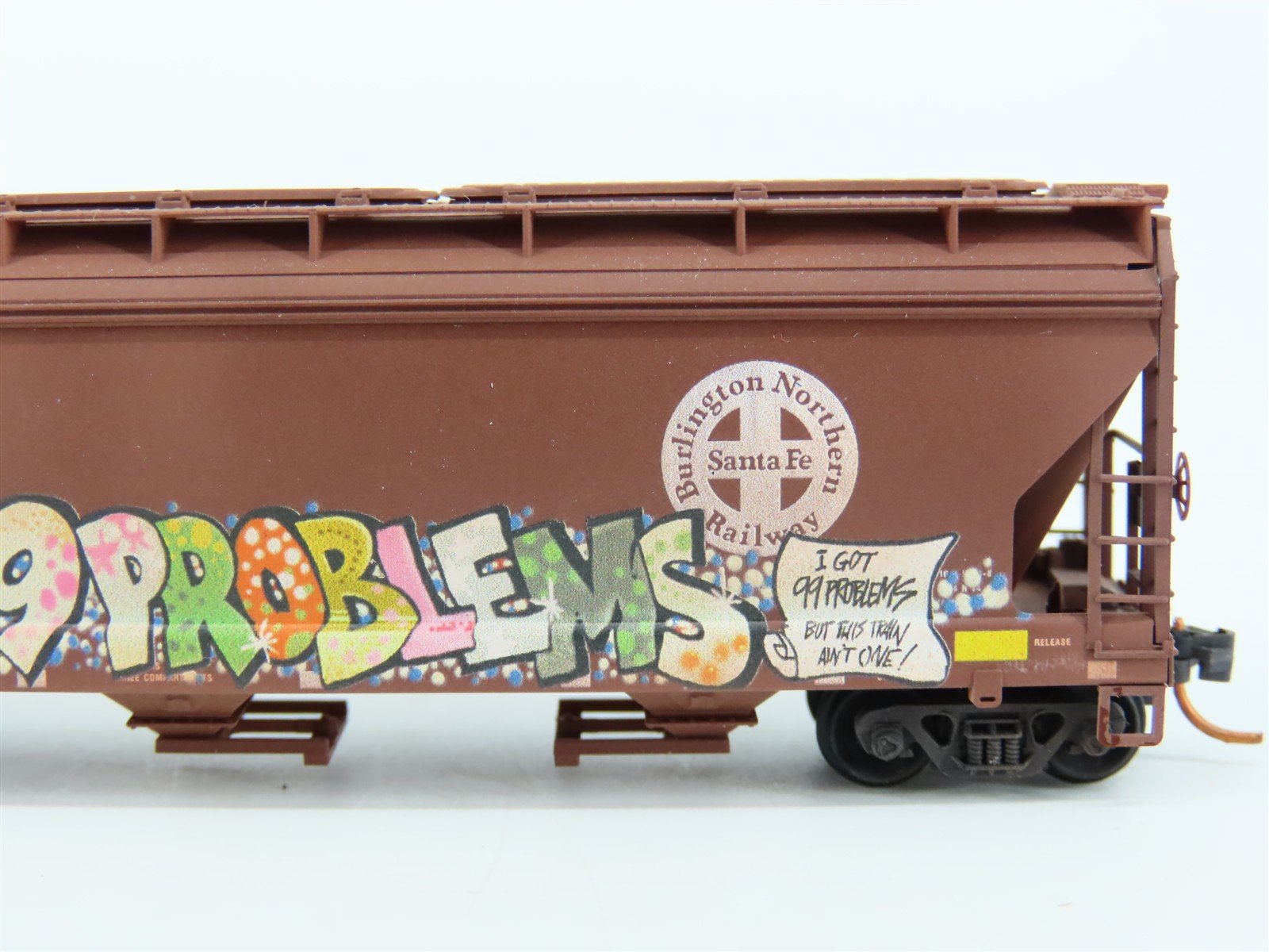 N Micro-Trains MTL 09444420 BNSF 