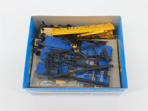 HO Scale Kibri Kit 16602 BULLOK Diesel Rail Tractor w/ 2 Flat Cars - Unpowered