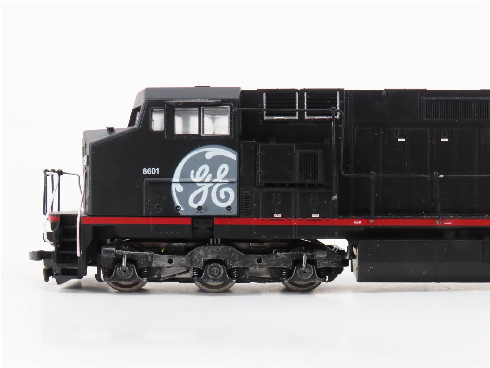 HO Scale Athearn GE C44-9W 