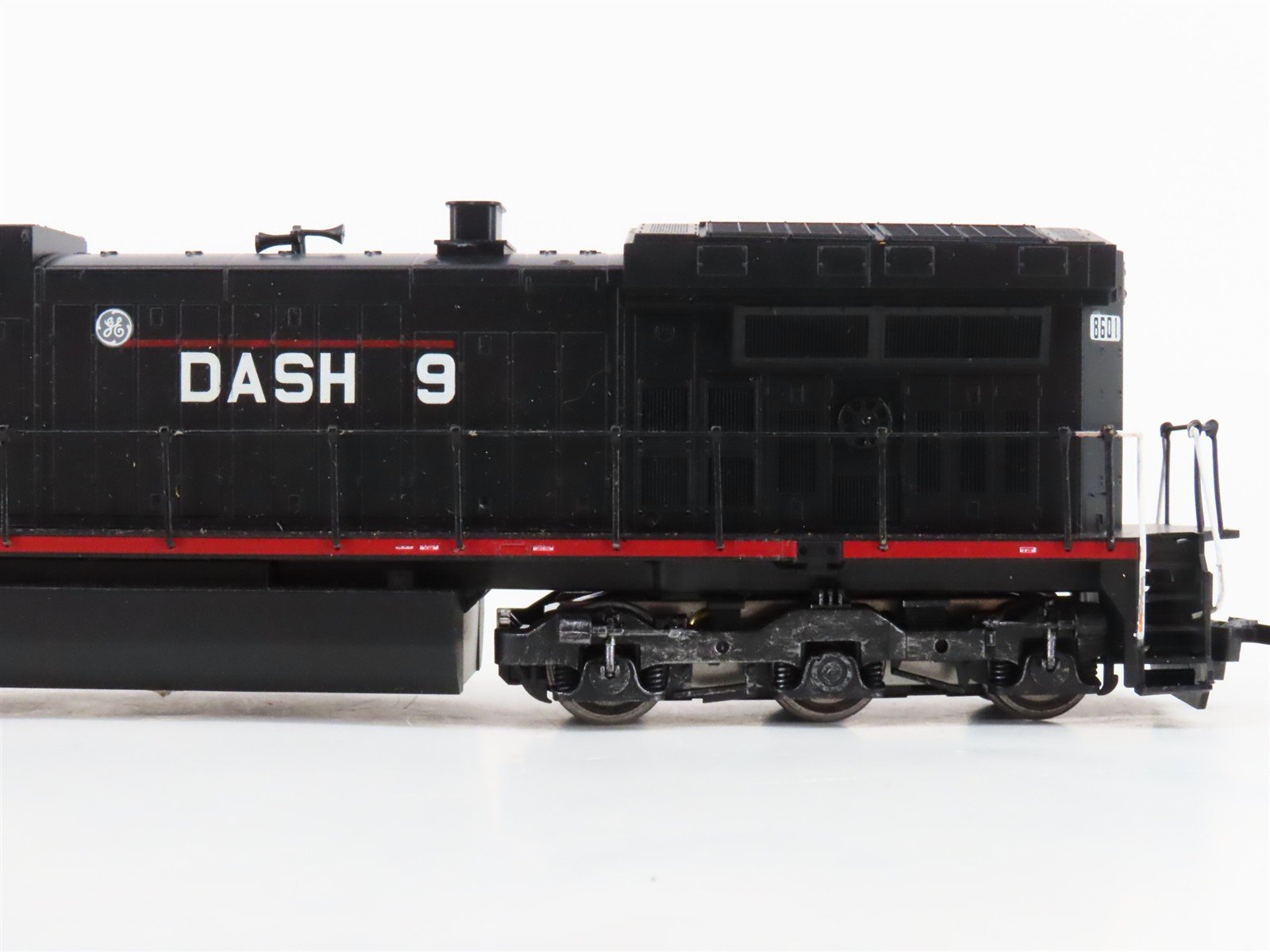 HO Scale Athearn GE C44-9W 