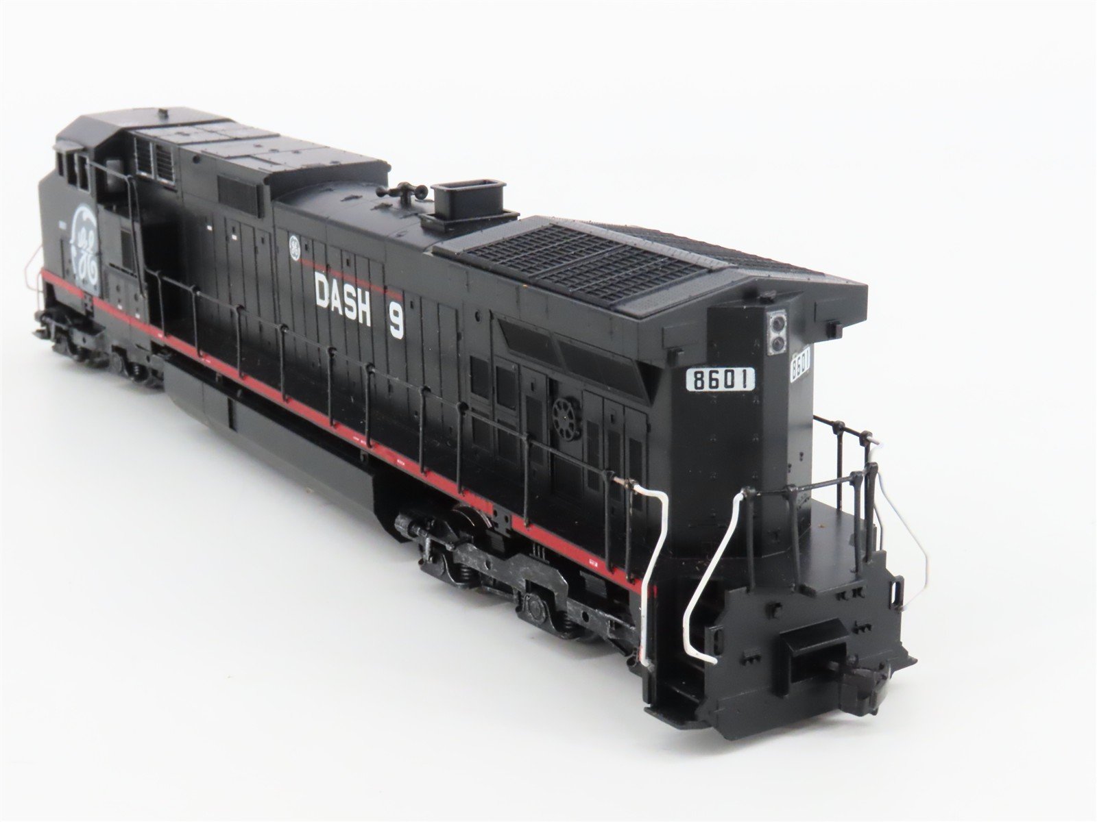 HO Scale Athearn GE C44-9W 
