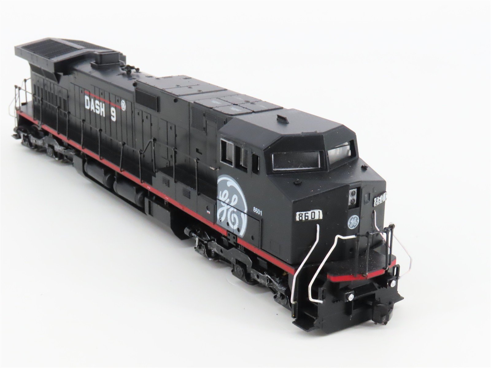 HO Scale Athearn GE C44-9W 