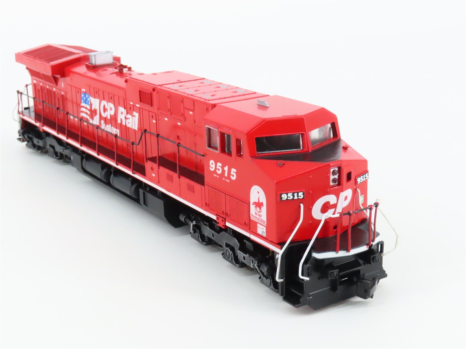 HO Scale Athearn CP Rail Canadian Pacific GE AC4400 Diesel Locomotive #9515