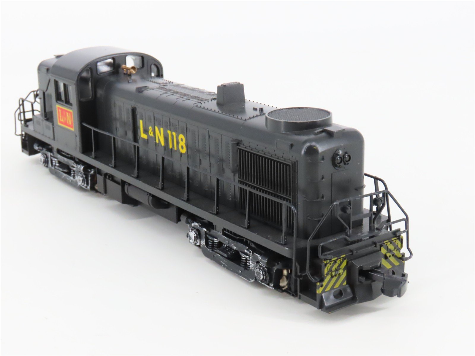 HO Scale Atlas/KATO L&N Louisville & Nashville ALCO RS-3 Diesel #118 - Custom