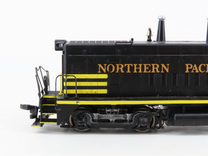 HO Scale Proto 2000 NP Northern Pacific EMD SW9/1200 Diesel Switcher #135