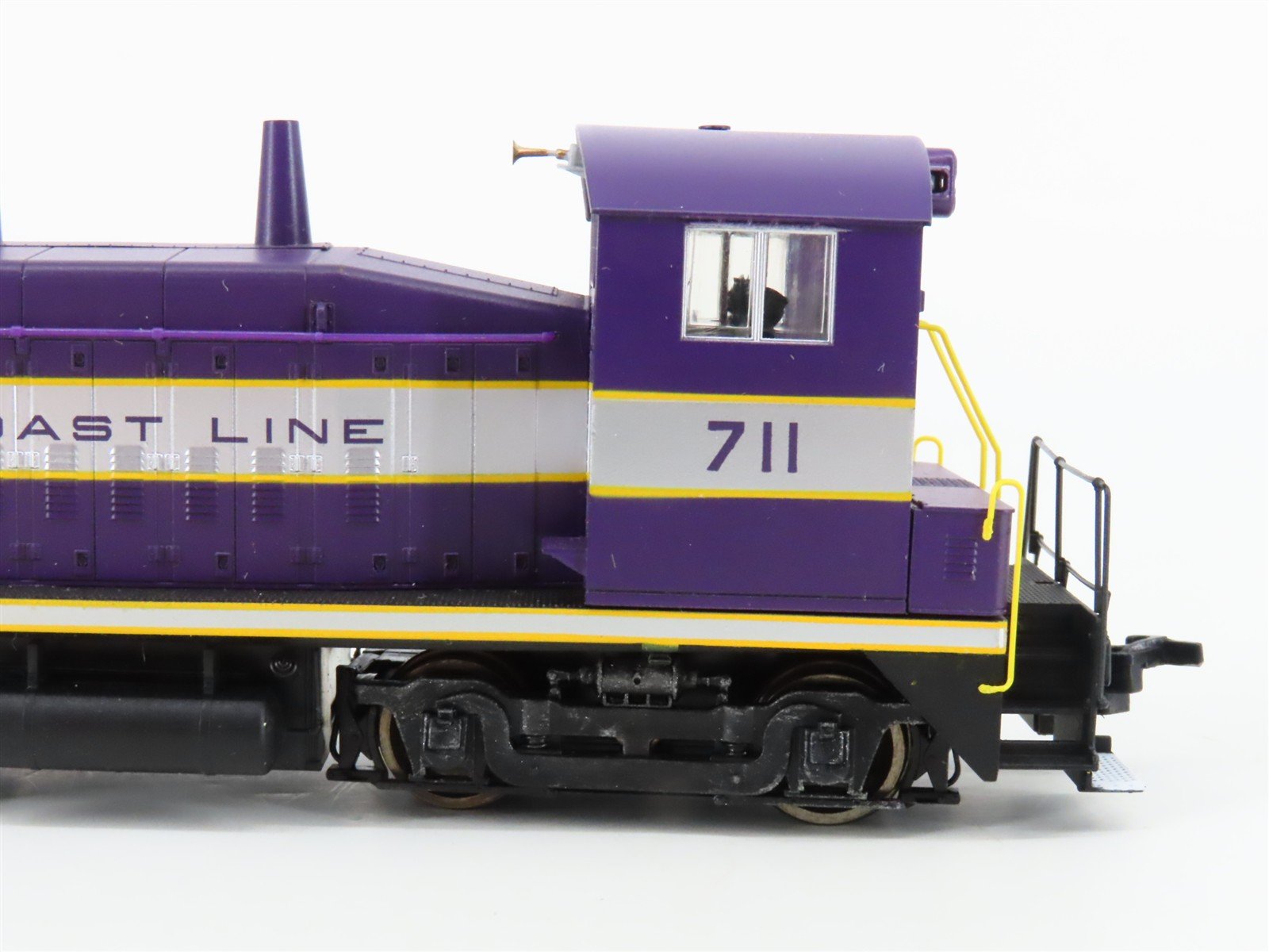 HO Scale Proto 2000 ACL Atlantic Coat Line EMD SW9/1200 Diesel Switcher #711