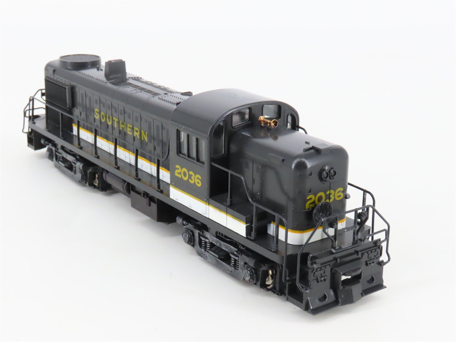 HO Scale Atlas/KATO SOU Southern ALCO RS-3 Diesel Locomotive #2036