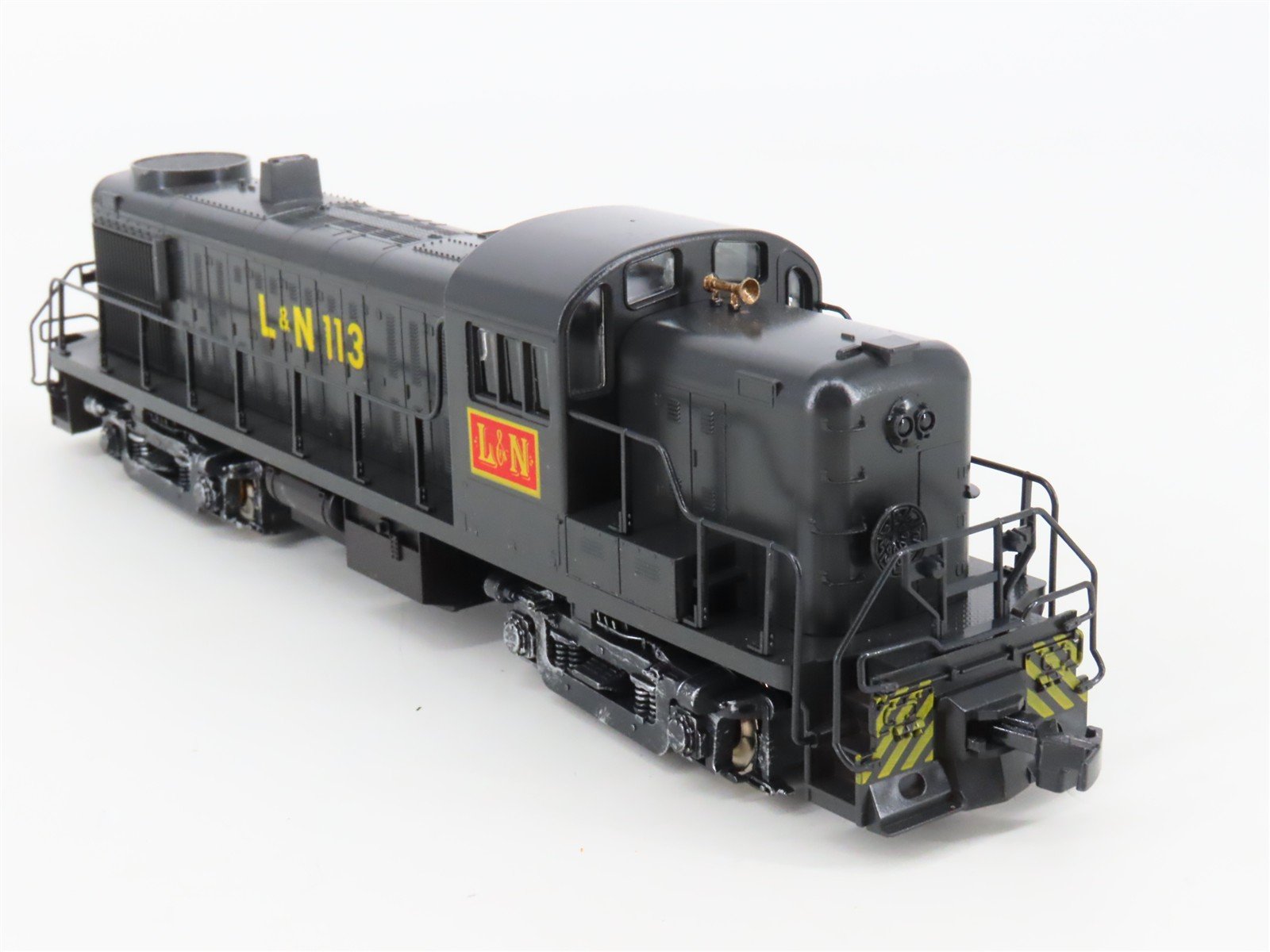 HO Scale Atlas/KATO L&N Louisville & Nashville ALCO RS-3 Diesel #113 - Custom