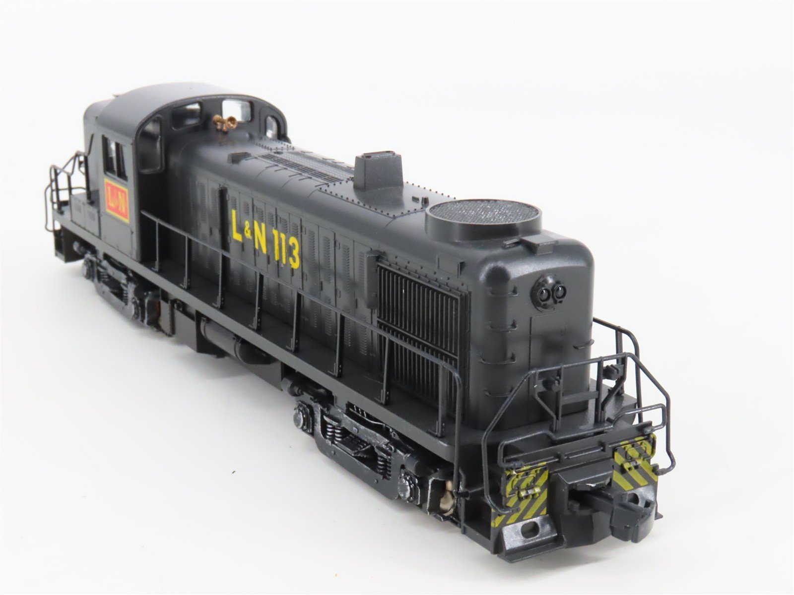 HO Scale Atlas/KATO L&N Louisville & Nashville ALCO RS-3 Diesel #113 - Custom
