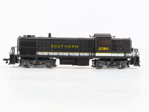 HO Scale Atlas/KATO SOU Southern ALCO RS-3 Diesel Custom Rd #2086