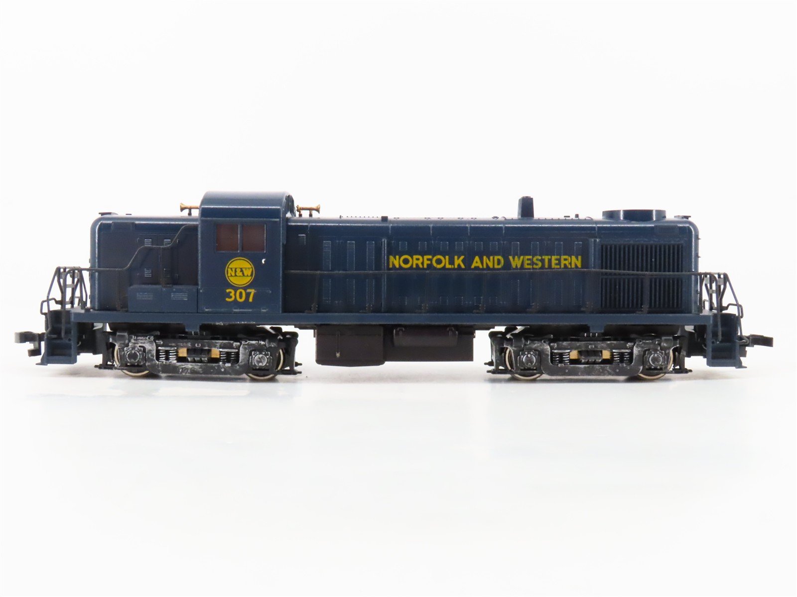 HO Scale Atlas/KATO N&W Norfolk & Western ALCO RS-3 Diesel #307