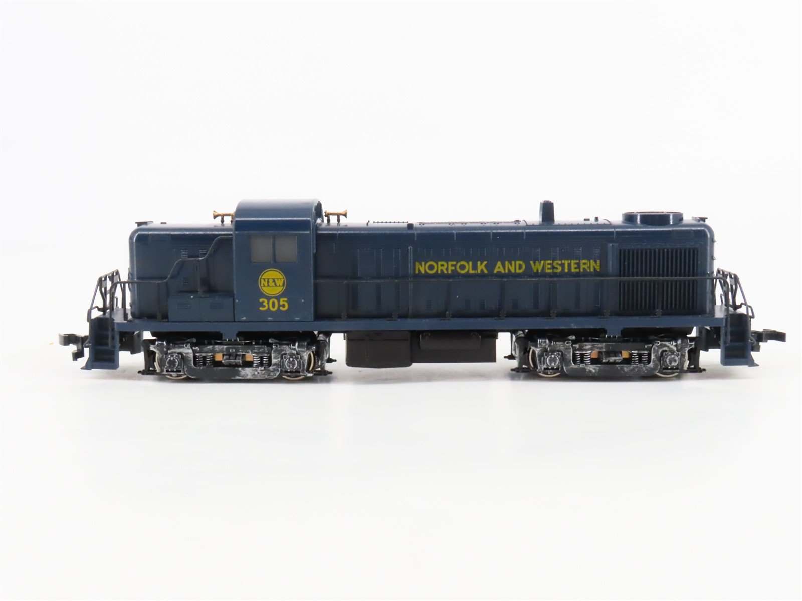 HO Scale Atlas/KATO N&W Norfolk & Western ALCO RS-3 Diesel #305