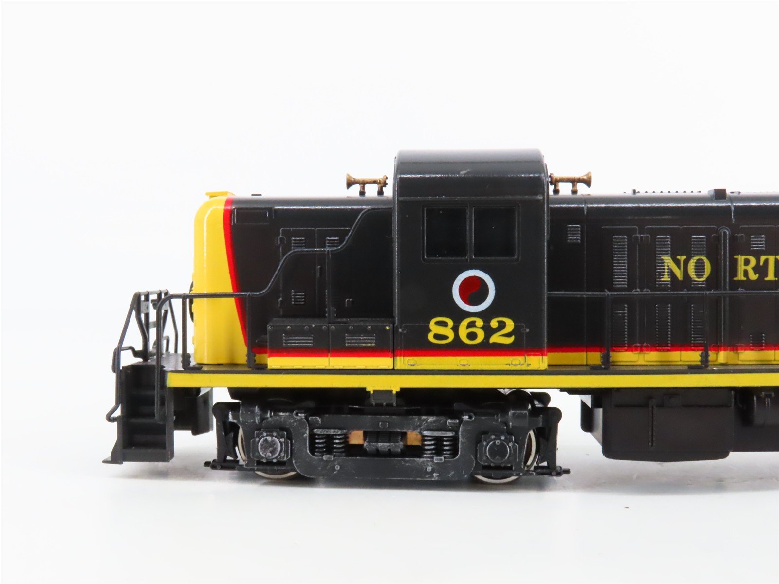 HO Scale Atlas/KATO NP Northern Pacific ALCO RS-3 Diesel #862