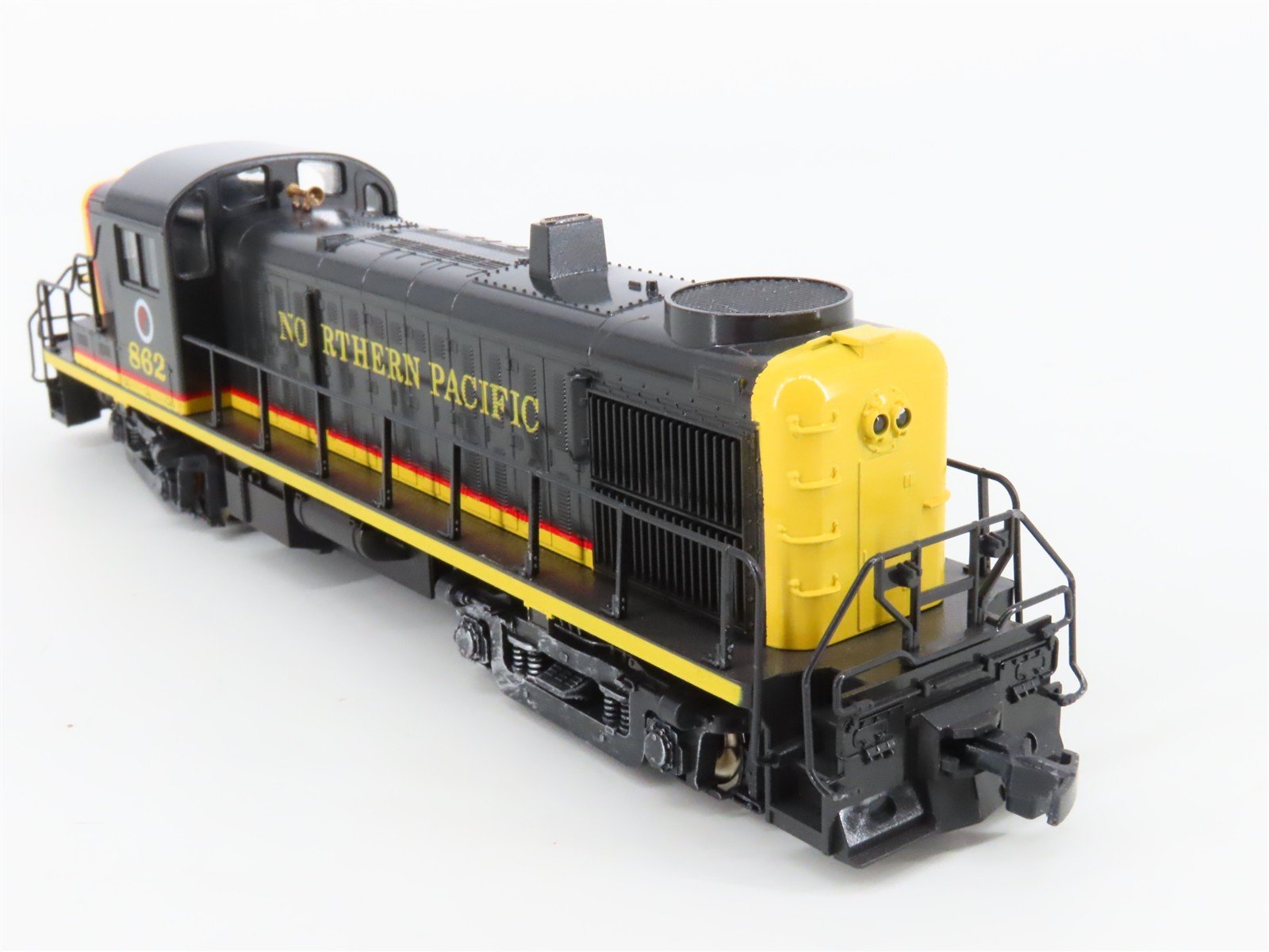 HO Scale Atlas/KATO NP Northern Pacific ALCO RS-3 Diesel #862
