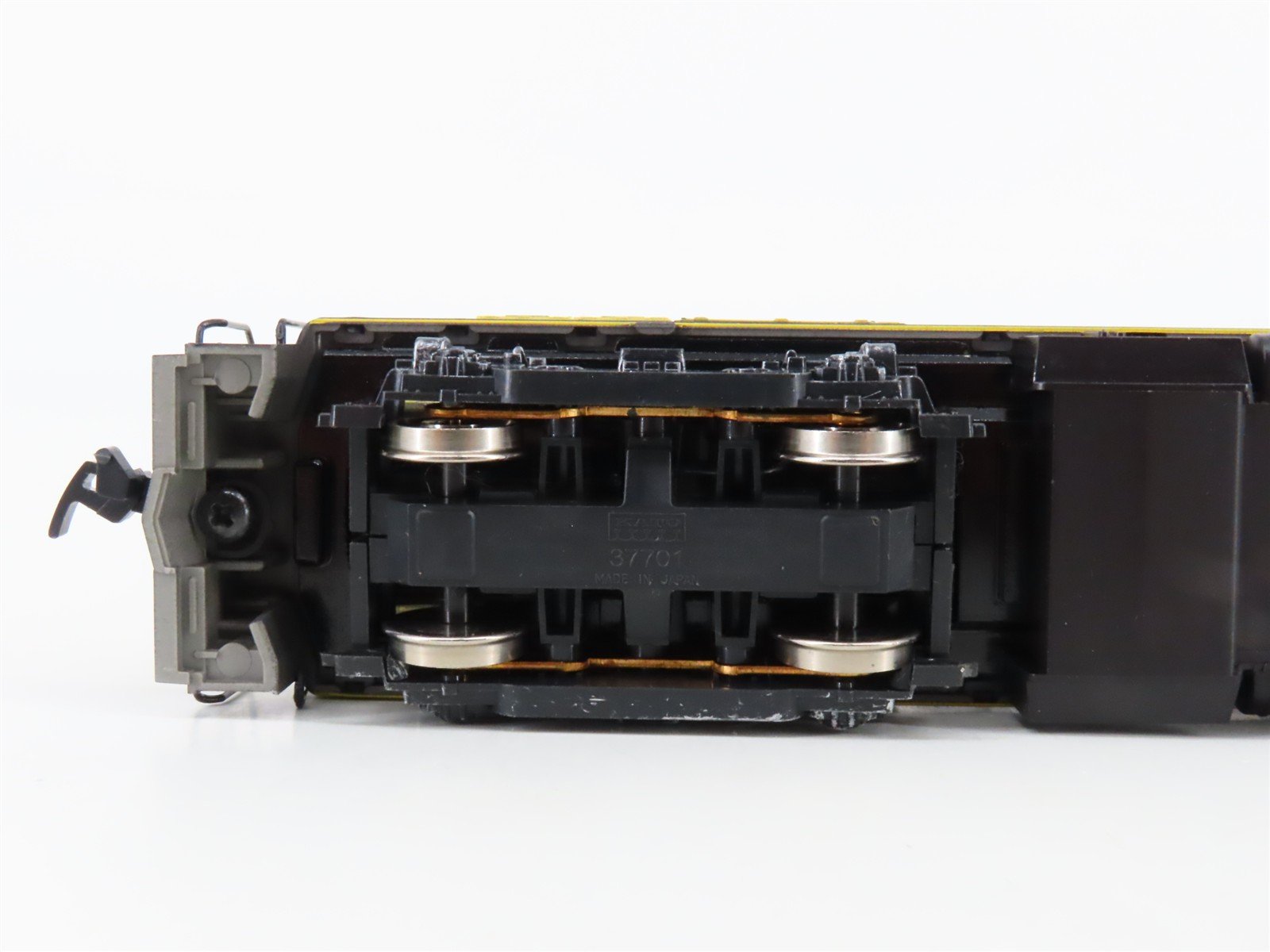 HO Scale Atlas/KATO NP Northern Pacific ALCO RS-3 Diesel Custom Rd #863