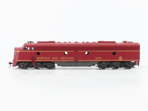 HO Scale Rivarossi NW Norfolk & Western EMD E8A Diesel