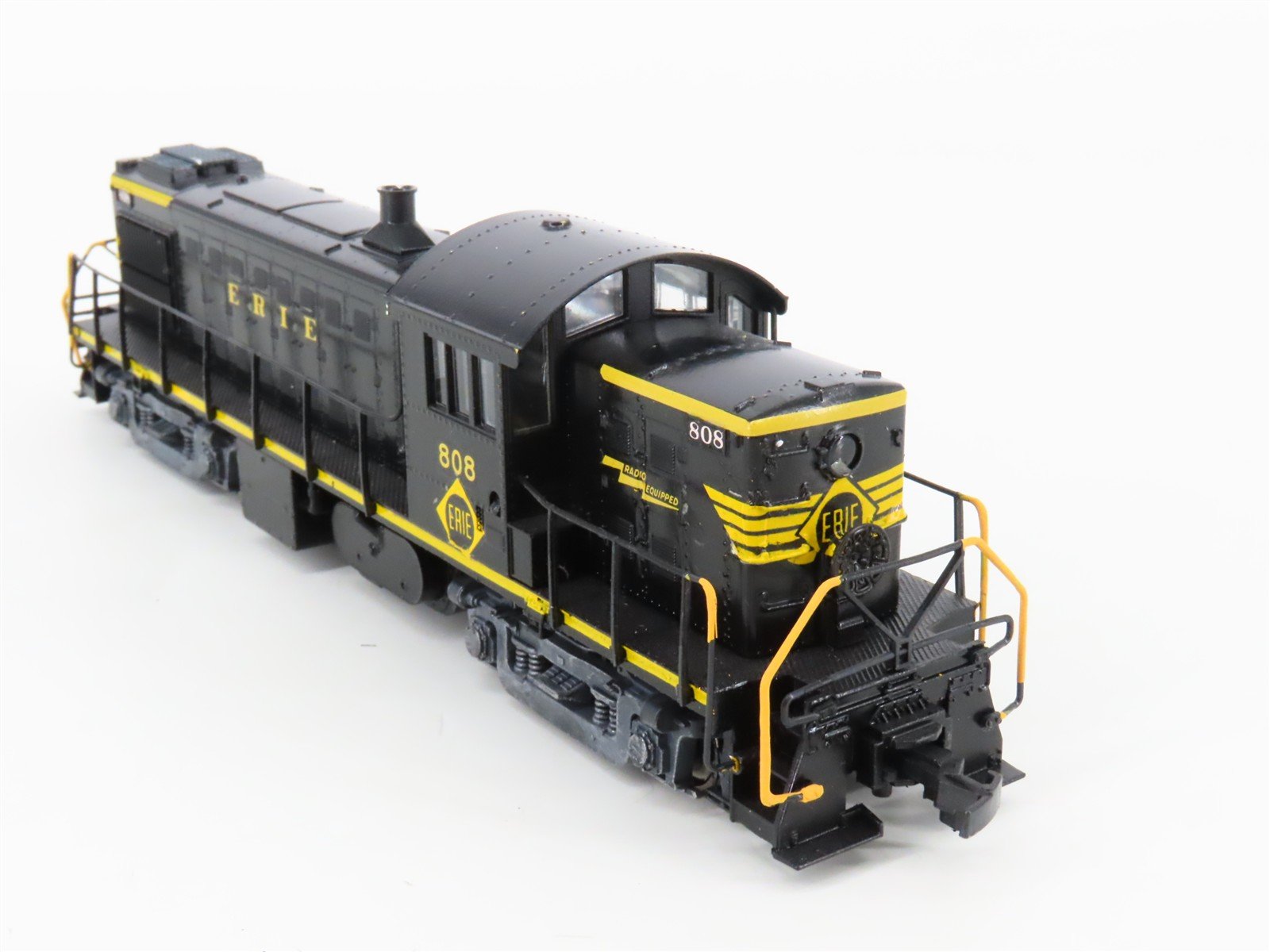 HO Scale Atlas/KATO ERIE Railroad ALCO RS-1 Diesel Locomotive #808 - Custom