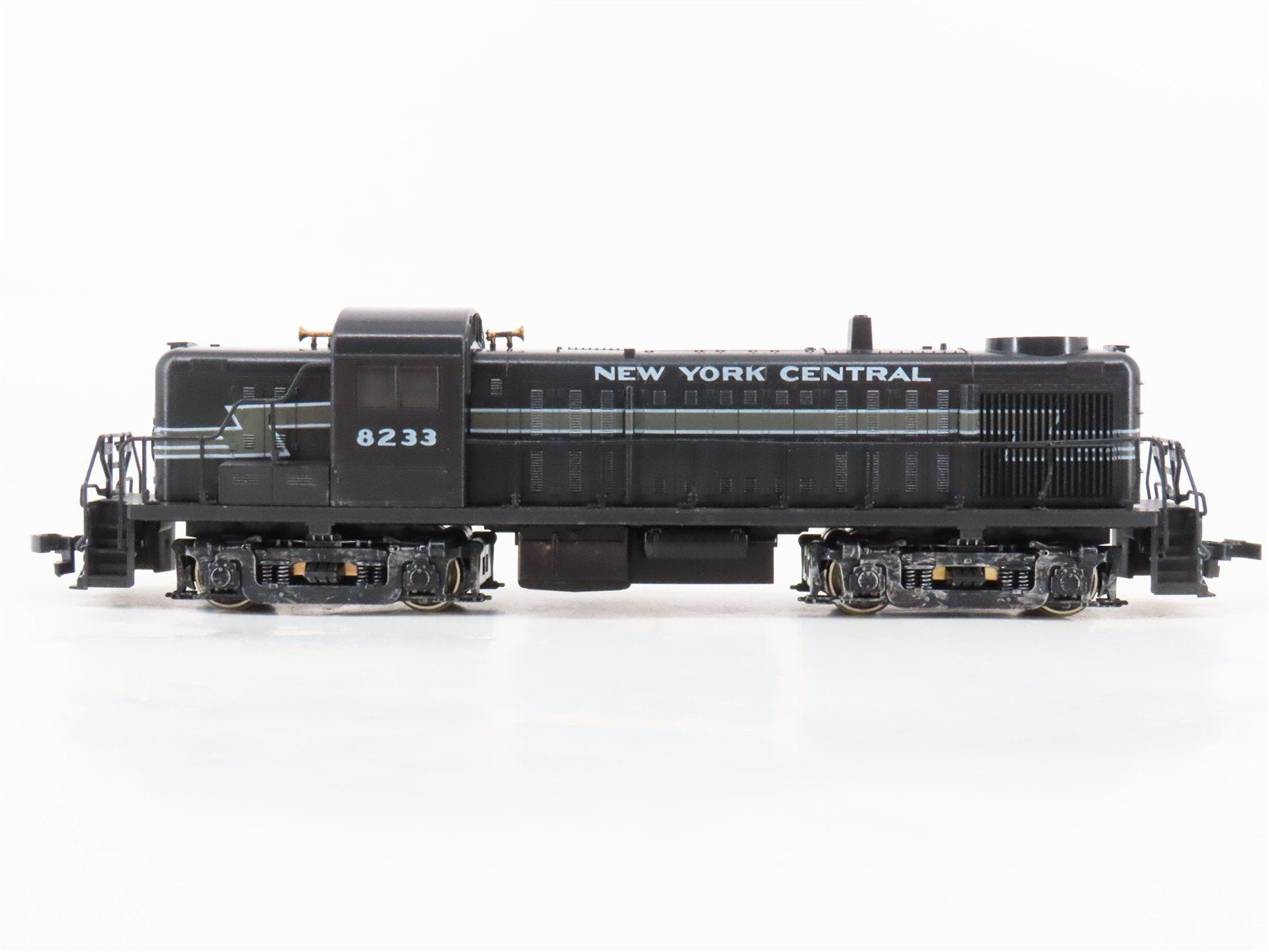 HO Scale Atlas/KATO NYC New York Central ALCO RS-3 Diesel Locomotive #8233